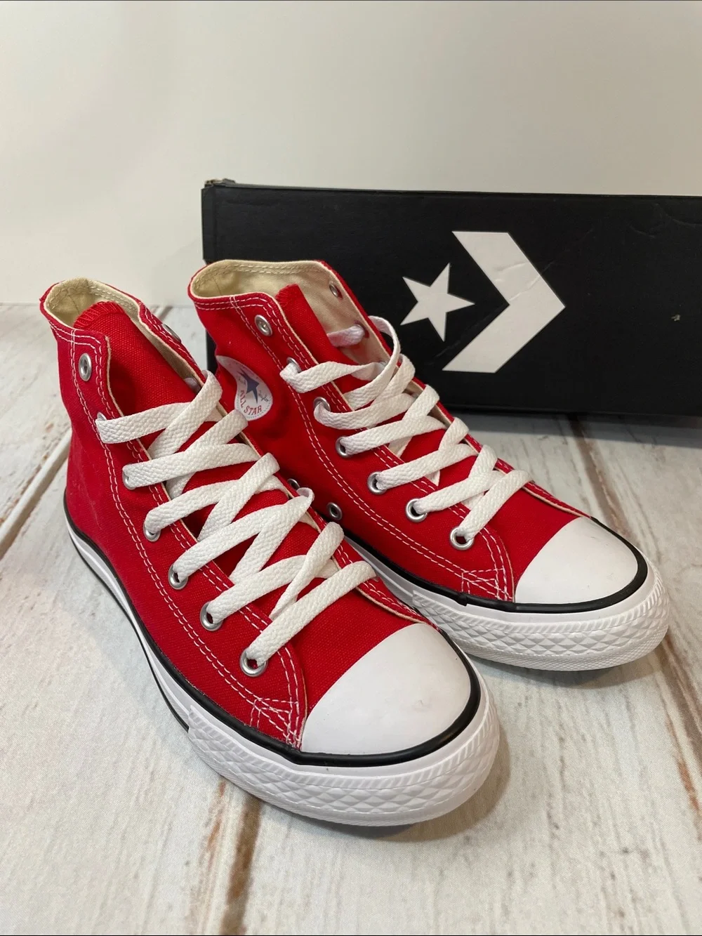 NEW Converse Kids Youth 2.5 Red Canvas High Top Chuck Taylor Sneakers Classic
